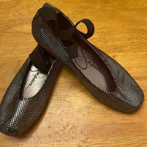 Jessica Simpson Girl ballet shoes